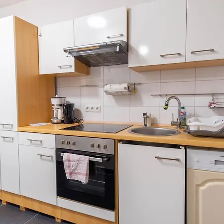 Apartmán Balkon, Waschmaschine, Tv, Einzelbetten, Nahe Voelkerschlachtsdenkmal